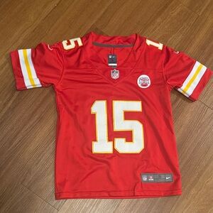 Patrick Mahomes on field jersey